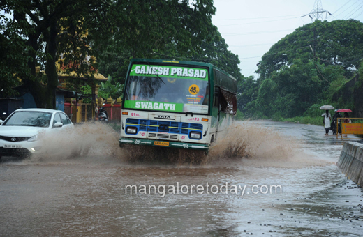 heavy rain in mangalore